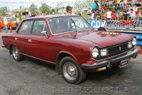 Marzo de 2007 probándolo en el picódromo. Meses después desarmábamos el motor.