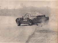 La Liebre II B de Luis DI PALMA es el auto más veloz de la categoría. Punteó un rato largo y con partida detenida logró un tiempo apenas inferior al récord establecido por CUPEIRO. Abandonó.